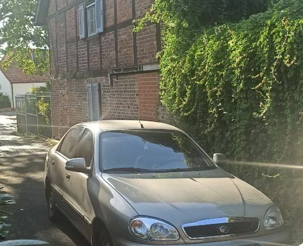 Бежевый ЗАЗ Сенс, объемом двигателя 1.3 л и пробегом 55 тыс. км за 4179 $, фото 3 на Automoto.ua