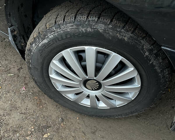 Чорний ЗАЗ Sens, об'ємом двигуна 1.3 л та пробігом 129 тис. км за 2850 $, фото 18 на Automoto.ua