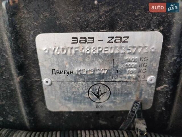 Черный ЗАЗ Сенс, объемом двигателя 1.3 л и пробегом 21 тыс. км за 3700 $, фото 11 на Automoto.ua