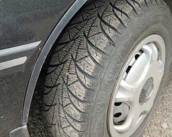 Черный ЗАЗ Сенс, объемом двигателя 1.3 л и пробегом 123 тыс. км за 2200 $, фото 2 на Automoto.ua