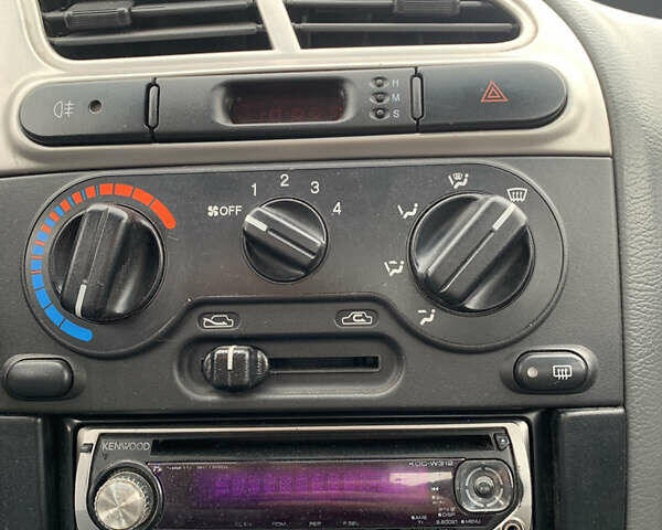 Черный ЗАЗ Сенс, объемом двигателя 1.3 л и пробегом 106 тыс. км за 2250 $, фото 6 на Automoto.ua