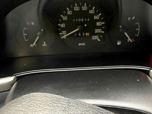 Черный ЗАЗ Сенс, объемом двигателя 1.3 л и пробегом 76 тыс. км за 2700 $, фото 3 на Automoto.ua