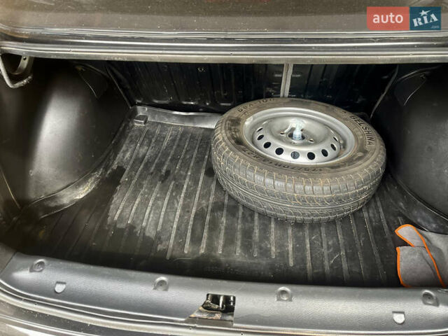 Чорний ЗАЗ Sens, об'ємом двигуна 1.3 л та пробігом 88 тис. км за 2500 $, фото 17 на Automoto.ua