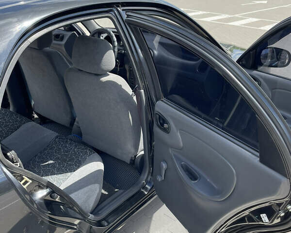 Чорний ЗАЗ Sens, об'ємом двигуна 1.3 л та пробігом 88 тис. км за 2500 $, фото 7 на Automoto.ua