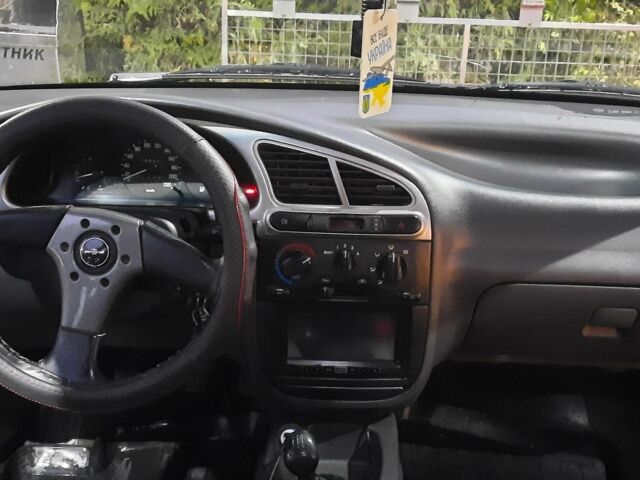 Черный ЗАЗ Сенс, объемом двигателя 1.3 л и пробегом 200 тыс. км за 2000 $, фото 4 на Automoto.ua