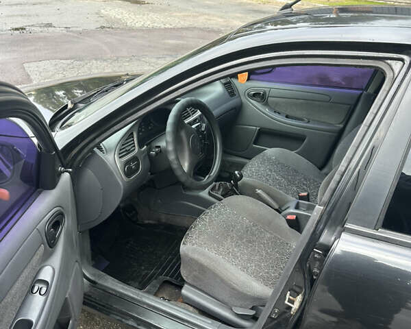 Чорний ЗАЗ Sens, об'ємом двигуна 1.3 л та пробігом 142 тис. км за 2000 $, фото 8 на Automoto.ua