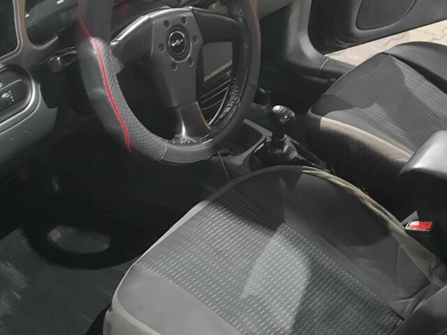 Черный ЗАЗ Сенс, объемом двигателя 1.3 л и пробегом 200 тыс. км за 2000 $, фото 5 на Automoto.ua