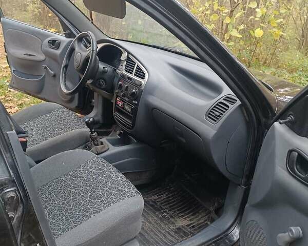 Чорний ЗАЗ Sens, об'ємом двигуна 1.3 л та пробігом 238 тис. км за 2200 $, фото 7 на Automoto.ua