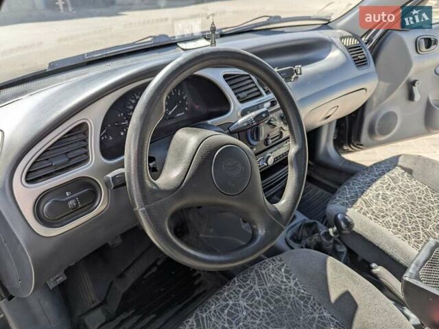 Черный ЗАЗ Сенс, объемом двигателя 1.3 л и пробегом 200 тыс. км за 2500 $, фото 5 на Automoto.ua