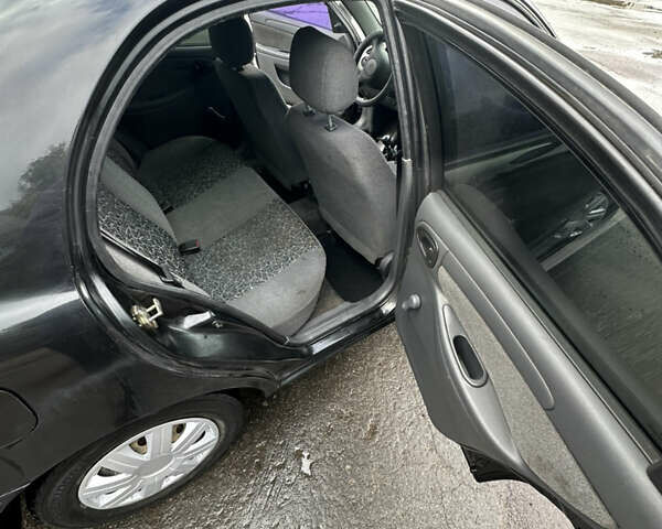 Чорний ЗАЗ Sens, об'ємом двигуна 1.3 л та пробігом 142 тис. км за 2000 $, фото 10 на Automoto.ua