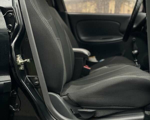 Черный ЗАЗ Сенс, объемом двигателя 1.3 л и пробегом 132 тыс. км за 3200 $, фото 11 на Automoto.ua