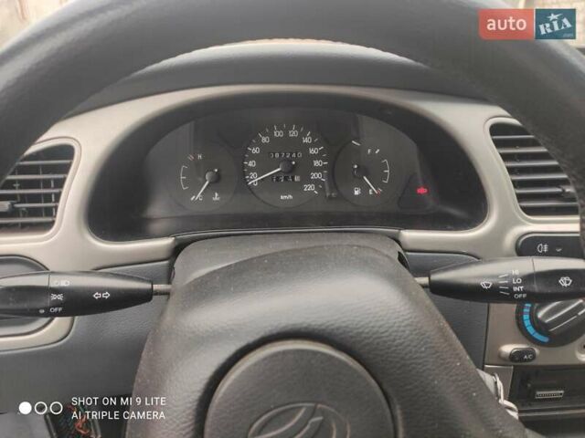 Чорний ЗАЗ Sens, об'ємом двигуна 1.3 л та пробігом 88 тис. км за 2700 $, фото 3 на Automoto.ua