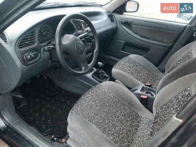 Черный ЗАЗ Сенс, объемом двигателя 1.3 л и пробегом 106 тыс. км за 3300 $, фото 4 на Automoto.ua