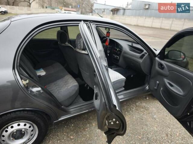 Черный ЗАЗ Сенс, объемом двигателя 1.3 л и пробегом 77 тыс. км за 3700 $, фото 15 на Automoto.ua
