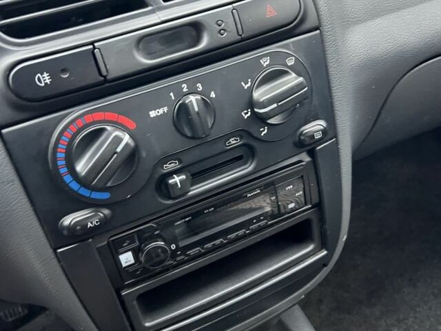 Черный ЗАЗ Сенс, объемом двигателя 1.3 л и пробегом 90 тыс. км за 2500 $, фото 21 на Automoto.ua