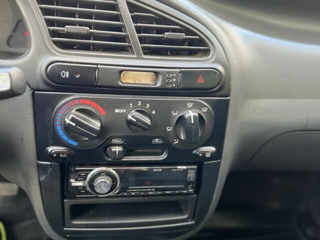 Черный ЗАЗ Сенс, объемом двигателя 1.3 л и пробегом 95 тыс. км за 2500 $, фото 21 на Automoto.ua