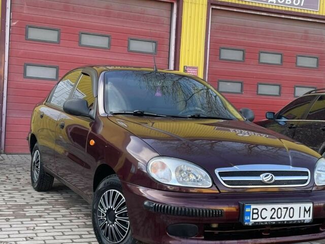 Красный ЗАЗ Сенс, объемом двигателя 1 л и пробегом 163 тыс. км за 2350 $, фото 1 на Automoto.ua