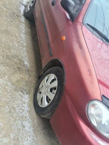 Красный ЗАЗ Сенс, объемом двигателя 1.3 л и пробегом 120 тыс. км за 1700 $, фото 1 на Automoto.ua