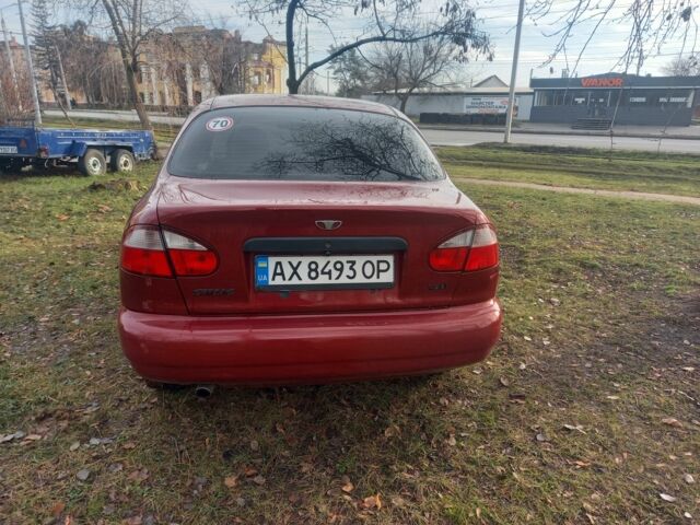 Красный ЗАЗ Сенс, объемом двигателя 1.3 л и пробегом 100 тыс. км за 2206 $, фото 2 на Automoto.ua