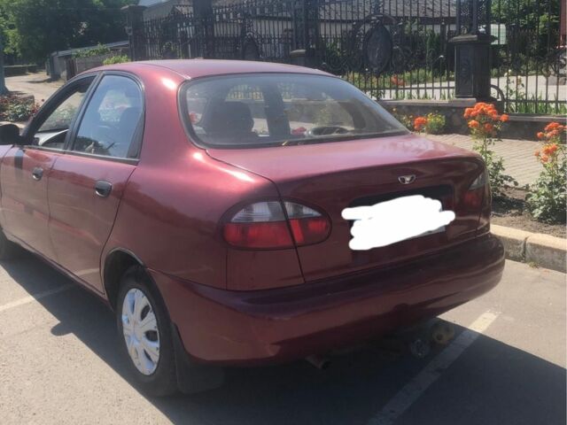 Червоний ЗАЗ Sens, об'ємом двигуна 1.3 л та пробігом 200 тис. км за 1800 $, фото 1 на Automoto.ua