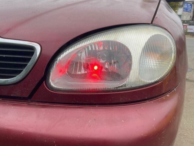 Красный ЗАЗ Сенс, объемом двигателя 1.3 л и пробегом 209 тыс. км за 1189 $, фото 3 на Automoto.ua