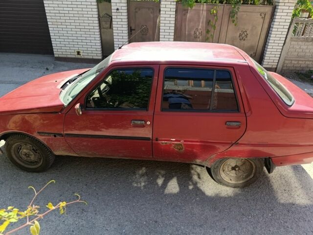 Червоний ЗАЗ Sens, об'ємом двигуна 1.2 л та пробігом 360 тис. км за 499 $, фото 6 на Automoto.ua