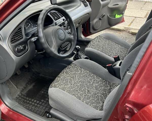 Червоний ЗАЗ Sens, об'ємом двигуна 1.3 л та пробігом 164 тис. км за 2700 $, фото 24 на Automoto.ua