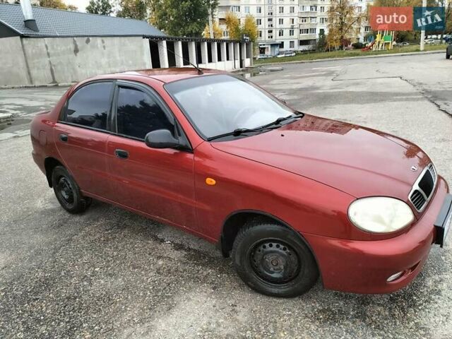 Красный ЗАЗ Сенс, объемом двигателя 1.3 л и пробегом 310 тыс. км за 2600 $, фото 1 на Automoto.ua
