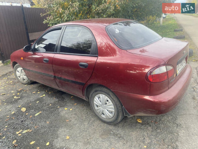 ЗАЗ Сенс 2007 в Кривом Роге на Automoto.ua Красный ЗАЗ Сенс, объемом двигателя 1.3 л и пробегом 220 тыс. км за 2000 $, фото 2 на Automoto.ua