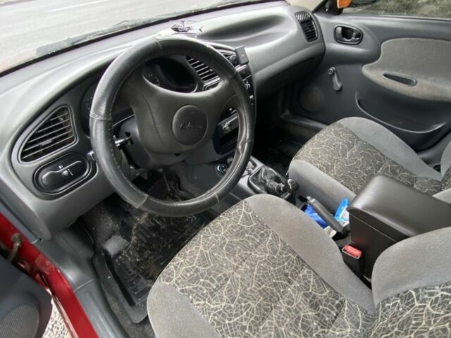 Красный ЗАЗ Сенс, объемом двигателя 1.3 л и пробегом 223 тыс. км за 1950 $, фото 2 на Automoto.ua