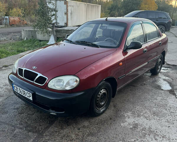 Красный ЗАЗ Сенс, объемом двигателя 1.3 л и пробегом 270 тыс. км за 999 $, фото 1 на Automoto.ua