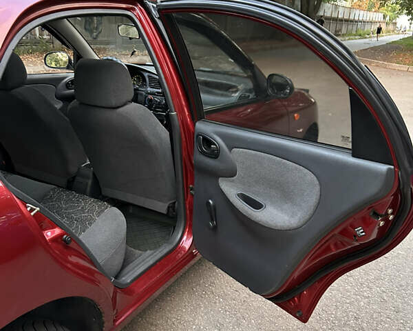 Червоний ЗАЗ Sens, об'ємом двигуна 1.3 л та пробігом 129 тис. км за 2250 $, фото 16 на Automoto.ua
