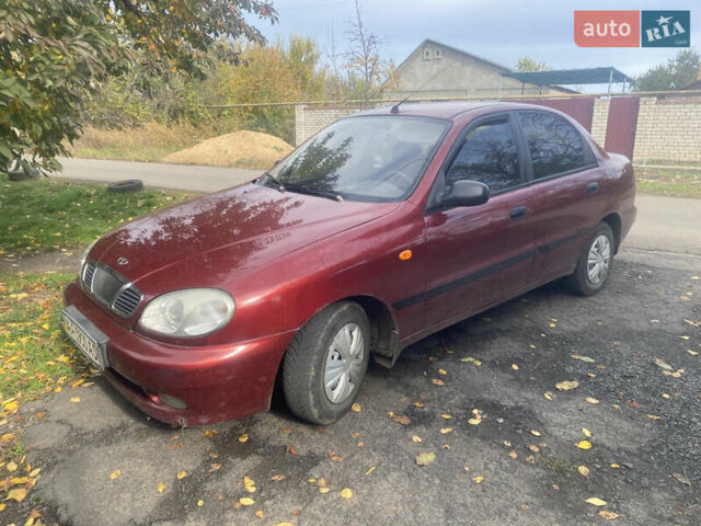 ЗАЗ Сенс 2007 в Кривом Роге на Automoto.ua Красный ЗАЗ Сенс, объемом двигателя 1.3 л и пробегом 220 тыс. км за 2000 $, фото 4 на Automoto.ua