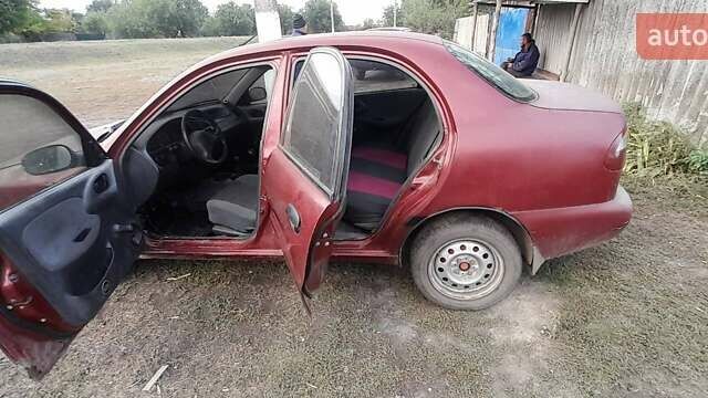 Красный ЗАЗ Сенс, объемом двигателя 1.3 л и пробегом 170 тыс. км за 750 $, фото 3 на Automoto.ua