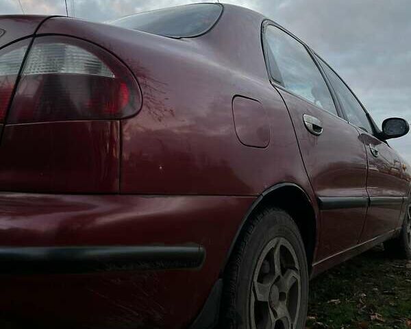 Червоний ЗАЗ Sens, об'ємом двигуна 1.3 л та пробігом 154 тис. км за 1495 $, фото 4 на Automoto.ua