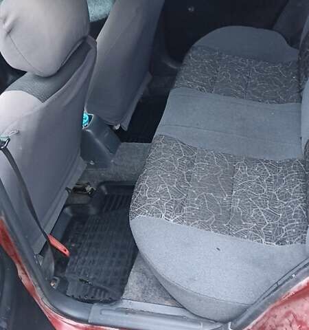 Червоний ЗАЗ Sens, об'ємом двигуна 1.3 л та пробігом 230 тис. км за 900 $, фото 5 на Automoto.ua