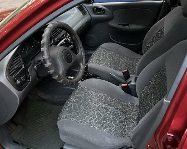 Червоний ЗАЗ Sens, об'ємом двигуна 1.3 л та пробігом 129 тис. км за 2250 $, фото 13 на Automoto.ua