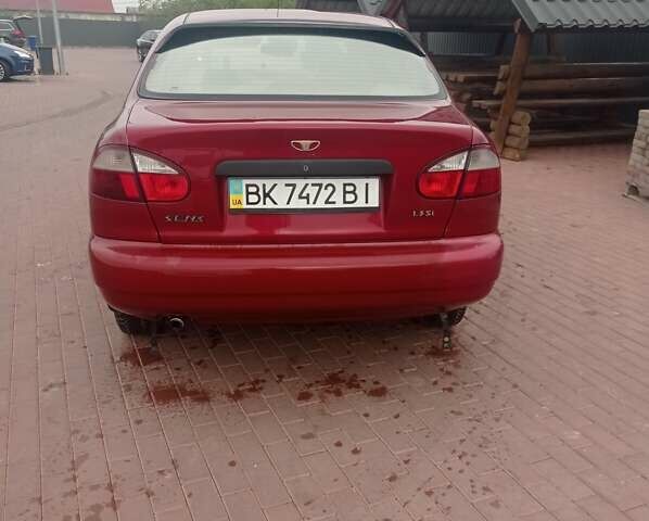 Червоний ЗАЗ Sens, об'ємом двигуна 1.3 л та пробігом 138 тис. км за 1800 $, фото 10 на Automoto.ua