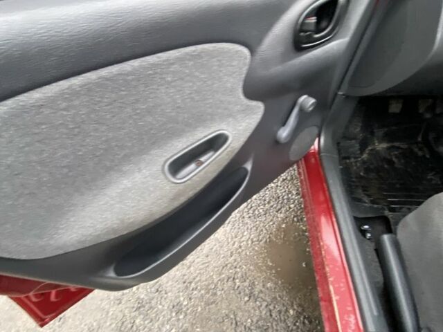 Красный ЗАЗ Сенс, объемом двигателя 1.3 л и пробегом 223 тыс. км за 1950 $, фото 3 на Automoto.ua