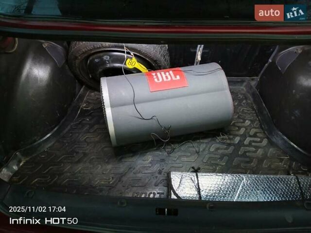 Красный ЗАЗ Сенс, объемом двигателя 1.3 л и пробегом 65 тыс. км за 2500 $, фото 2 на Automoto.ua