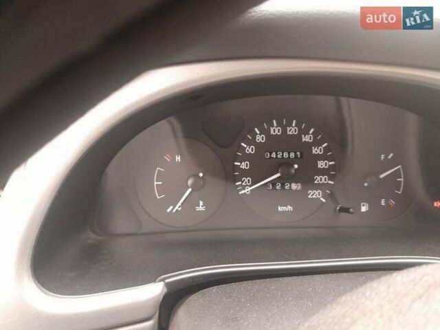 Красный ЗАЗ Сенс, объемом двигателя 1.3 л и пробегом 42 тыс. км за 3100 $, фото 4 на Automoto.ua