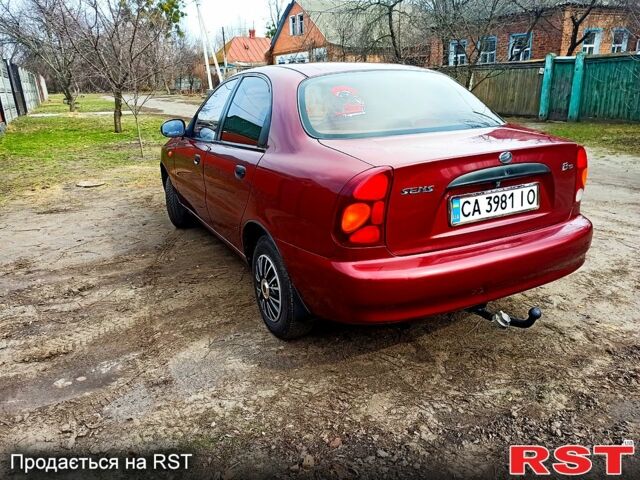 Красный ЗАЗ Сенс, объемом двигателя 1.3 л и пробегом 113 тыс. км за 2550 $, фото 2 на Automoto.ua