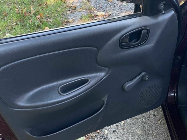 Красный ЗАЗ Сенс, объемом двигателя 1.3 л и пробегом 108 тыс. км за 2640 $, фото 13 на Automoto.ua