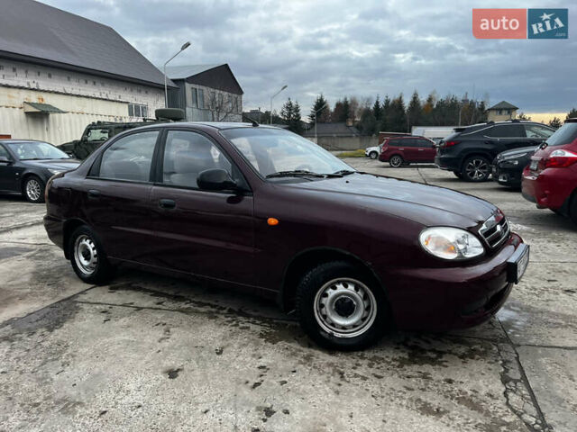 Червоний ЗАЗ Sens, об'ємом двигуна 1.3 л та пробігом 85 тис. км за 2200 $, фото 1 на Automoto.ua