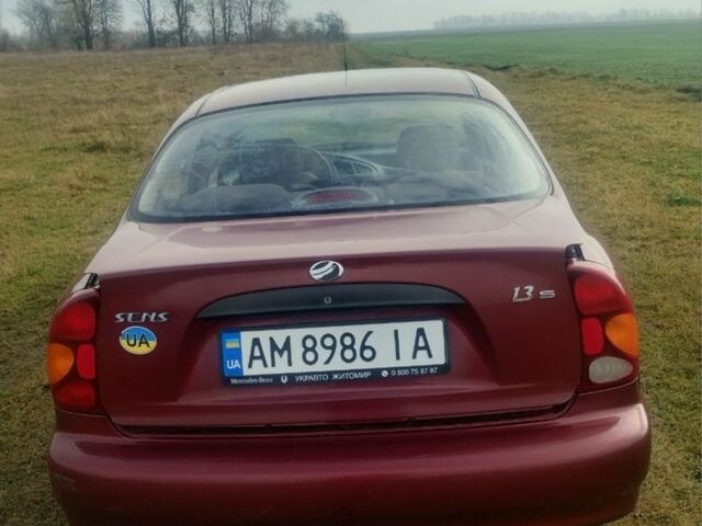 Красный ЗАЗ Сенс, объемом двигателя 1.3 л и пробегом 141 тыс. км за 2150 $, фото 2 на Automoto.ua