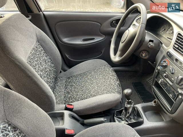 Червоний ЗАЗ Sens, об'ємом двигуна 1.3 л та пробігом 30 тис. км за 3450 $, фото 12 на Automoto.ua