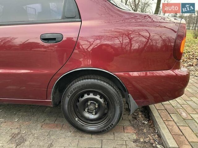 Красный ЗАЗ Сенс, объемом двигателя 1.3 л и пробегом 33 тыс. км за 3450 $, фото 4 на Automoto.ua