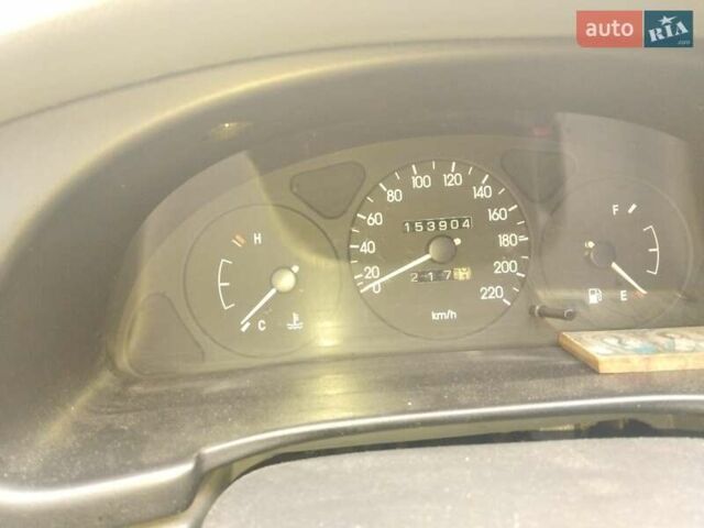 Красный ЗАЗ Сенс, объемом двигателя 1.3 л и пробегом 150 тыс. км за 2716 $, фото 1 на Automoto.ua