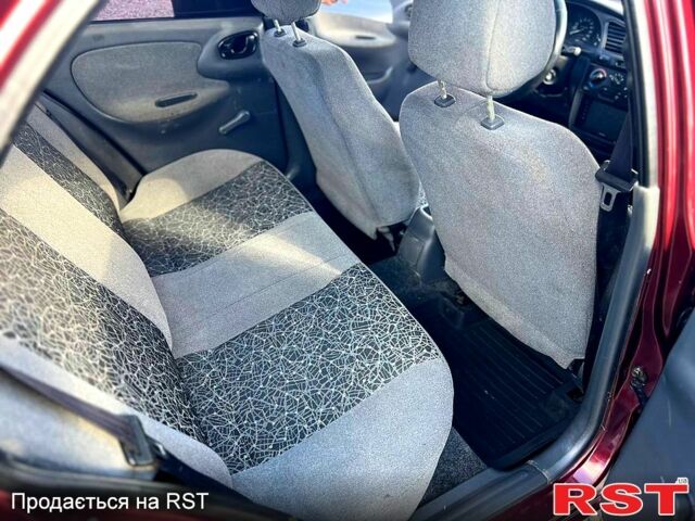 Красный ЗАЗ Сенс, объемом двигателя 1.3 л и пробегом 80 тыс. км за 1800 $, фото 9 на Automoto.ua