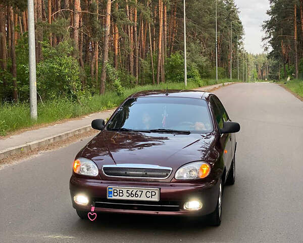 Червоний ЗАЗ Sens, об'ємом двигуна 1.3 л та пробігом 190 тис. км за 2500 $, фото 4 на Automoto.ua